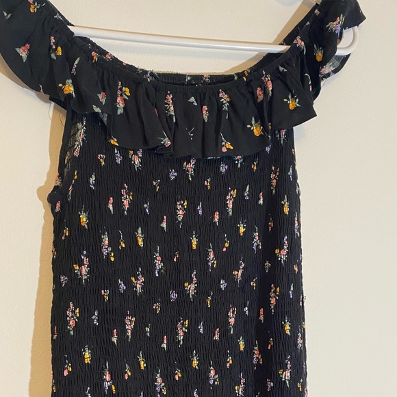 Off the shoulder floral bodycon dress - Picture 2 of 5